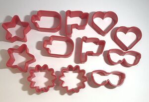 Cookie Cutters Sandwich Makers Art Molds Playdoh Plastic Red Set of 12 Shapes